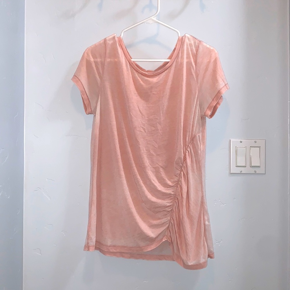 Susina pale pink tshirt medium sheer